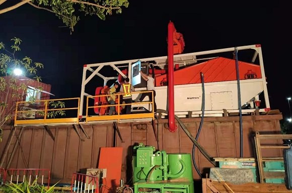 Brightway technicians are commissioning the equipment Brightway technicians are commissioning the equipment