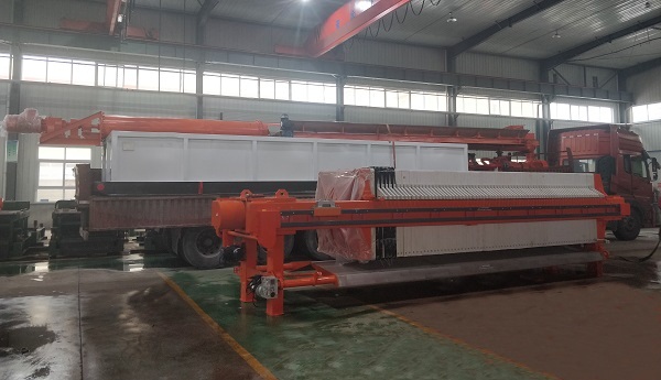 filter press, screw conveyor, for drilling waste management filter press, screw conveyor, for drilling waste management